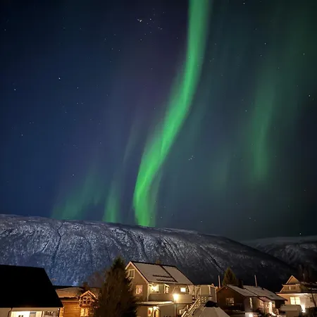 Northern Lights Entire شقة